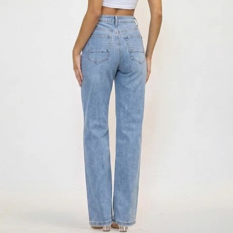 Straight Jeans With Detachable Metal Charm Chain